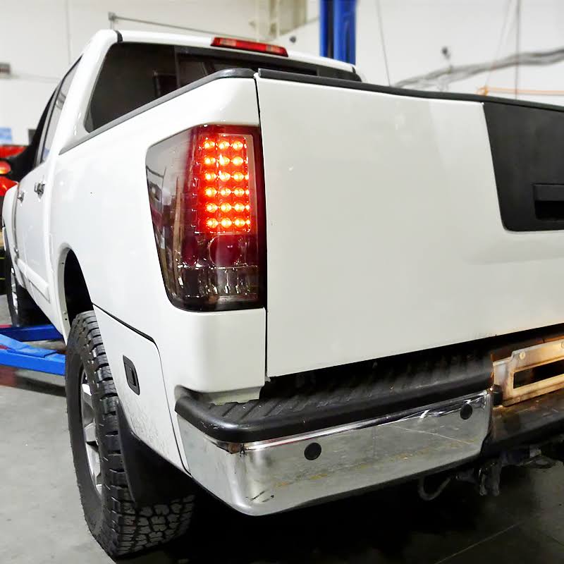 LED Tail Lights R881