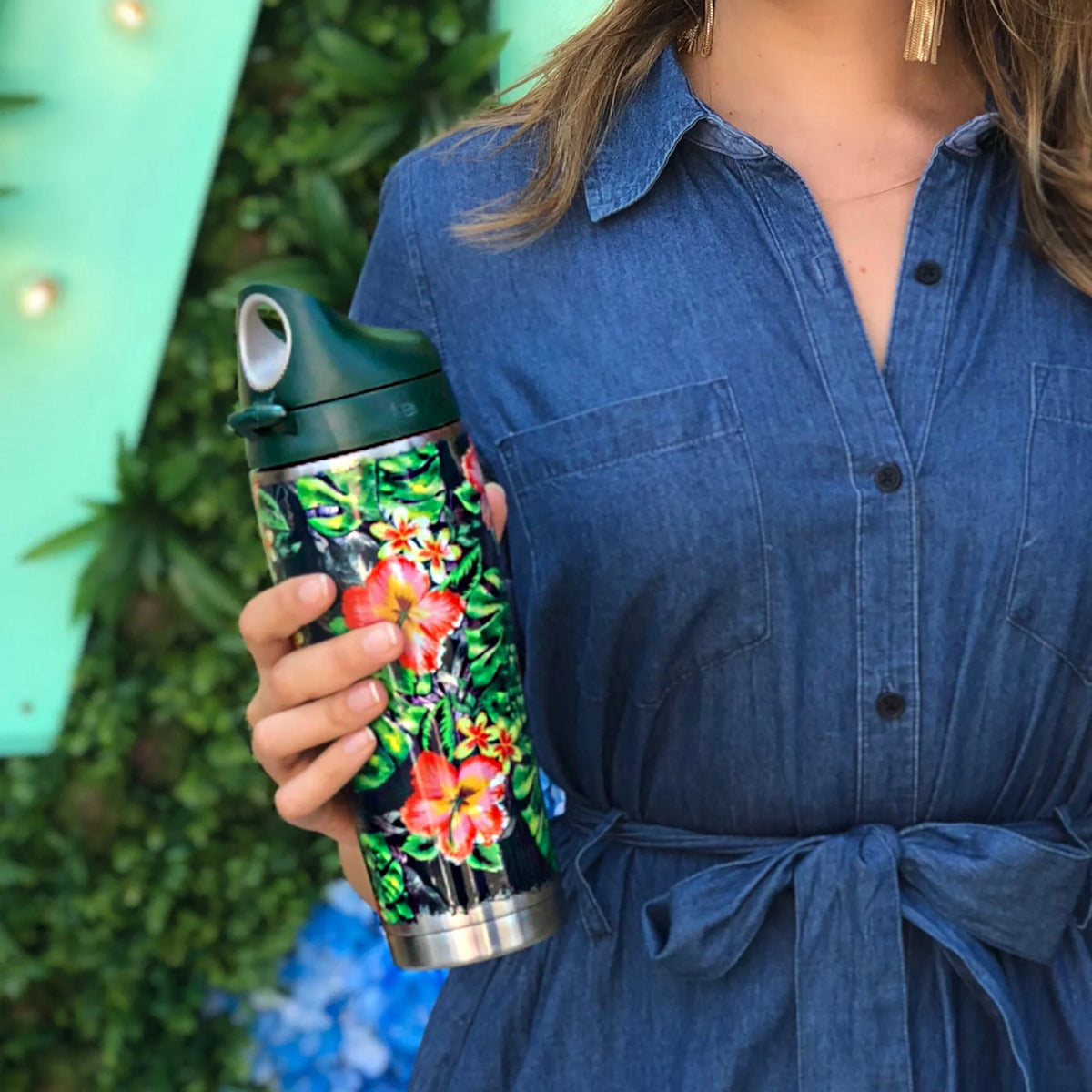 24 oz Stainless Steel Water Bottle with lid W887