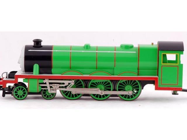 Green Engine with Moving Eyes S932