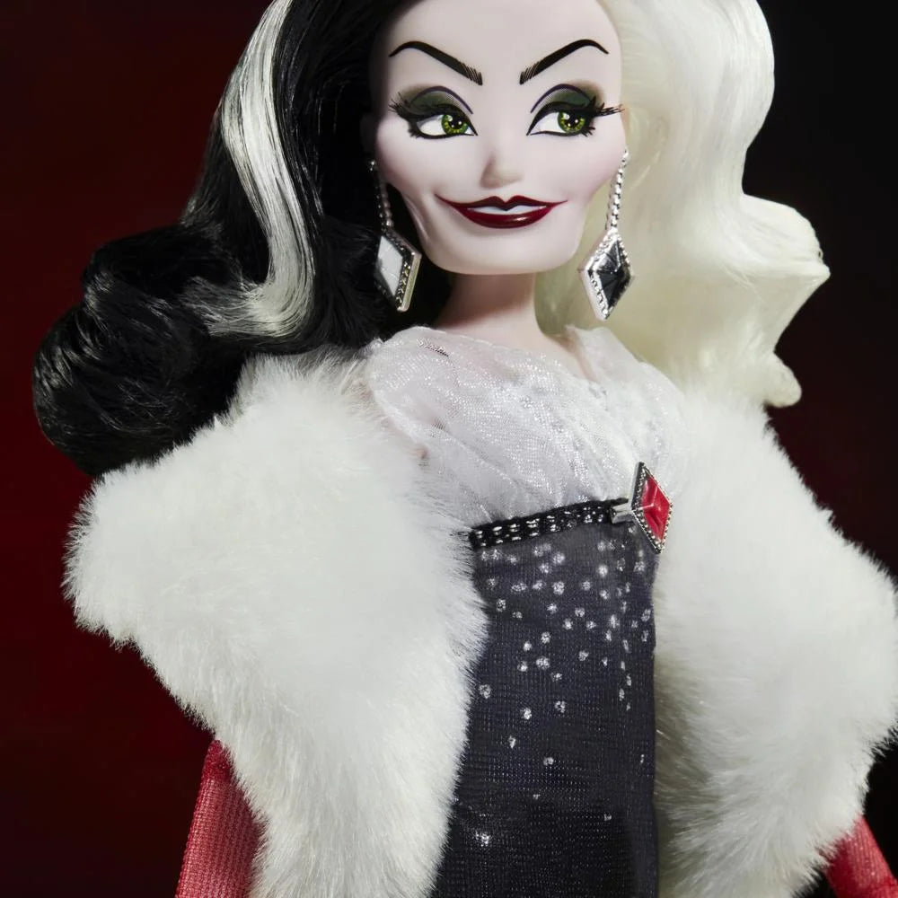 Cruella De Vil Fashion Doll A330