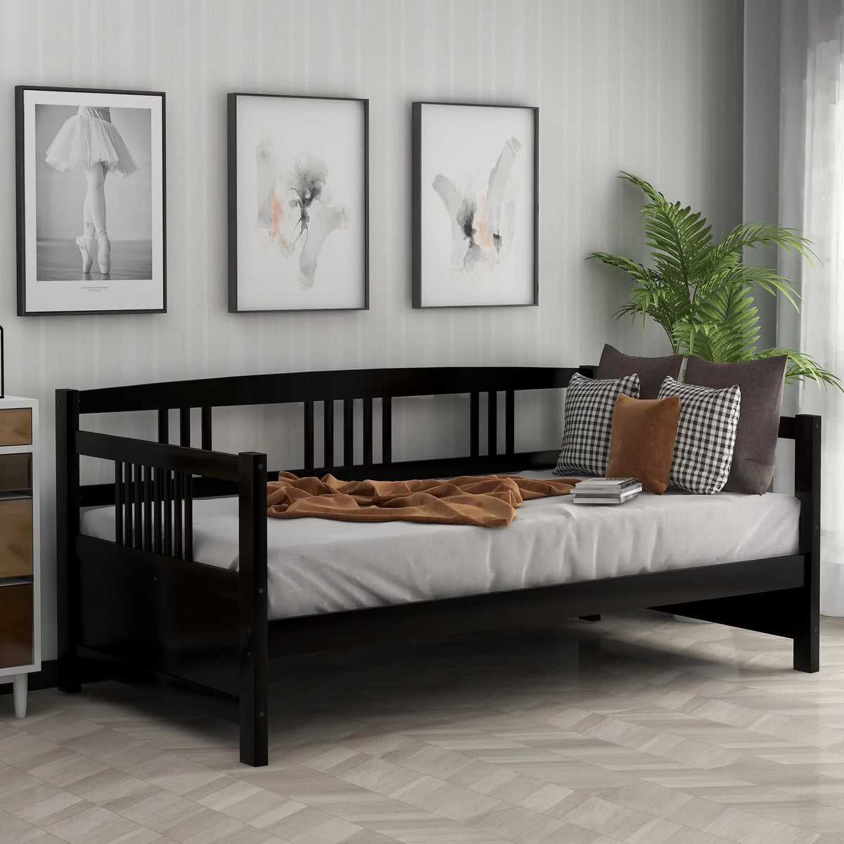 Solid Wood Twin Size Daybed C741